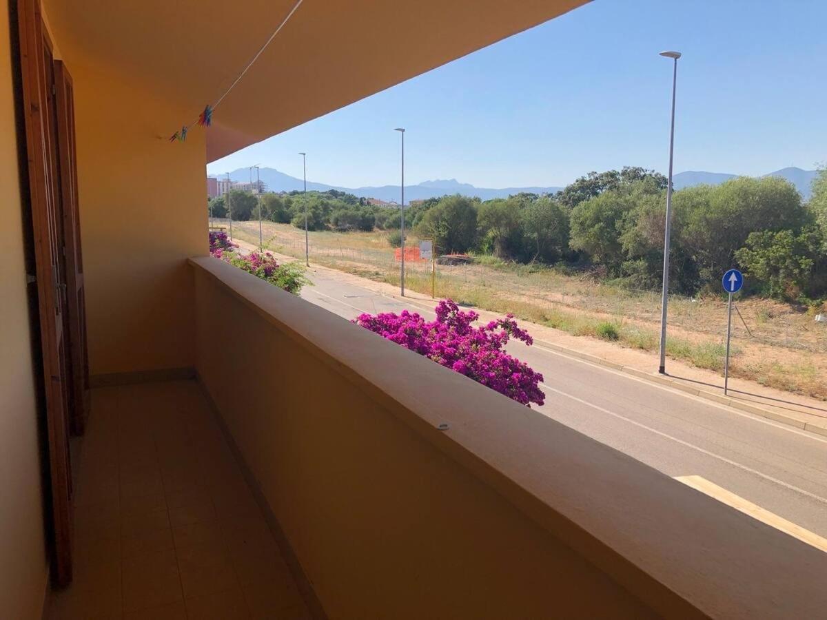 Magic Dalu Con Posto Auto Apartment Olbia Luaran gambar